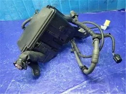 8266258021 блок запобіжників до Toyota Alphard