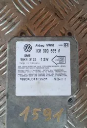 0034JD11FYVZ блок управління AirBag (SRS) Volkswagen Golf IV 2001