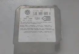 39970101 блок управления AirBag (SRS) Volkswagen Golf IV 2000