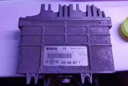 030906027T блок управління ECU Volkswagen Golf III 1997