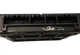 E6T01881 блок управління ECU Mitsubishi Pajero 2004