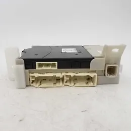 8922152270 блок запобіжників до Toyota