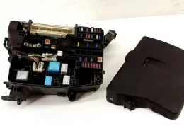 8266205130 Fuse box control unit Toyota Avensis T270 2010
