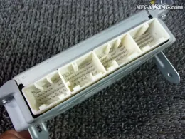 22644KA801 блок управления двигателем Subaru