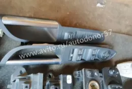 Блок кнопок склопідйомника Ford Kuga 2