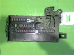 82600B1510 Toyota Passo fuse control box