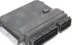 8966102W80 блок управління ECU Toyota Auris 150 2010