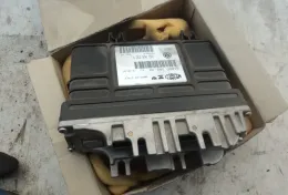 032906030P блок управления ECU Volkswagen Polo III 6N 6N2 6NF 1996