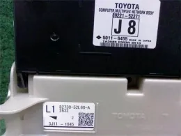 8273052L60 Toyota Vitz fuse control box