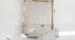 8273047550 Fuse box control unit Toyota Prius+ (ZVW40) 2015