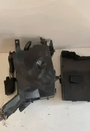 8266212610 Fuse box control unit Toyota RAV 4 (XA30) 2010
