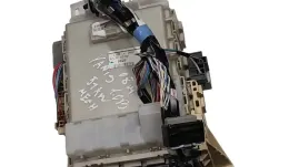 7J080867 Fuse box control unit Toyota Yaris 2008