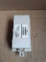 8637A738 блок запобіжників до Mitsubishi