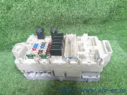 8637B119 блок предохранителей Mitsubishi Pajero