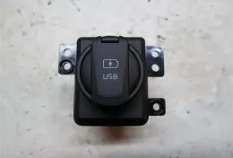 Блок USB-AUX Kia Sorento Prime UM c 2015 - фото