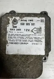07010611B блок управления AirBag (SRS) Volkswagen PASSAT B5.5 2002