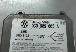 20010117E блок управління AirBag (SRS) Volkswagen Golf IV 1998