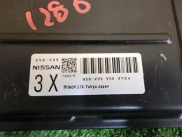 23710CX820 блок управления двигателем Nissan Serena