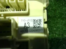 TY0J012 блок запобіжників до Honda N, box