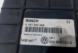 037906204D блок управления ECU Volkswagen Golf III 1991