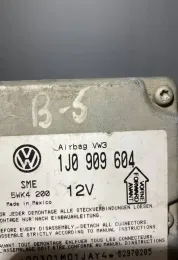 52970205 блок управления AirBag (SRS) Volkswagen PASSAT B5 1999