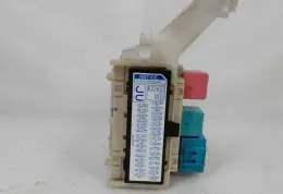 8273002D10 Fuse box control unit Toyota Auris 150