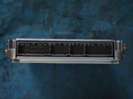 KLF218881A блок керування двигуном до Mazda Ms-8