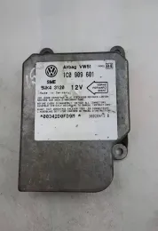 30020413B блок управління AirBag (SRS) Volkswagen Golf IV 2000