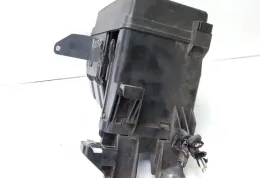 8263142060 Fuse box control unit Toyota RAV 4 (XA40) 2013