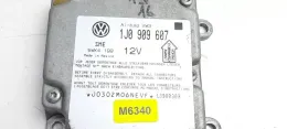 M6340 блок управління AirBag (SRS) Volkswagen PASSAT B5 1999