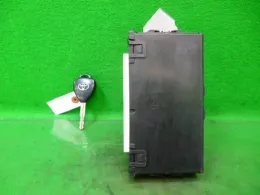 SU00304569 блок управления двигателем Toyota 86