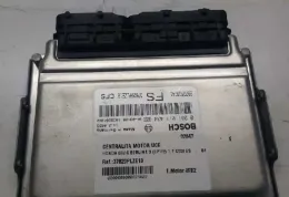 37820PLZE10CFS блок управления ECU Honda Civic 2001