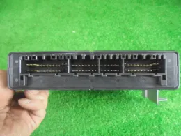 MR593097 блок керування двигуном до Mitsubishi