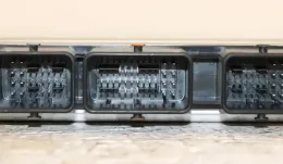 MEV02-441 блок управления ECU Nissan NV200 2015