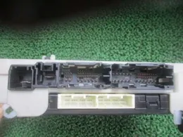 8273010010B блок запобіжників до Toyota C-hr