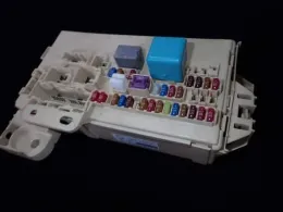 82600B2370 Subaru Pleoplus fuse control box