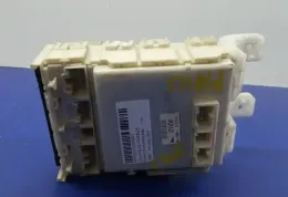 4H230570 блок запобіжників Toyota Prius (NHW20)