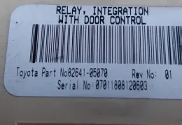 8264105070 Fuse box control unit Toyota Avensis T250 2007