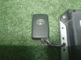 2751008581 блок управления двигателем Toyota