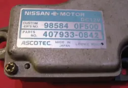 985840F500 блок управління AirBag (SRS) Nissan Micra 2000