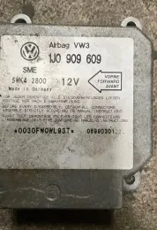 06990301 блок управления AirBag (SRS) Volkswagen Golf IV 2000