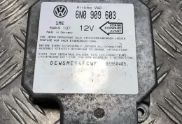 08960409 блок управления AirBag (SRS) Volkswagen Golf IV 2000
