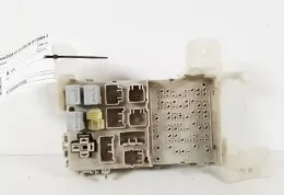 8273012160 Fuse box control unit Toyota Corolla E120 E130 2002