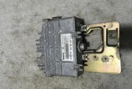 037906025A блок управління ECU Volkswagen Golf III 1991