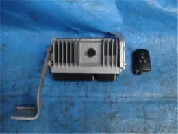 8966128K20 блок управления двигателем Toyota Noah
