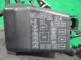 52661B2250 блок запобіжників до Daihatsu Mira, e-s