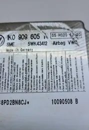 10090508B блок управления AirBag (SRS) Skoda Octavia Mk2 (1Z) 2011