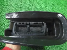 1A2918881B блок управления двигателем Mazda Scrum