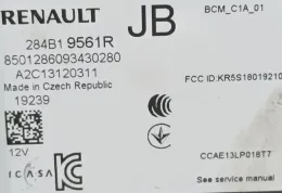 A2C13120311 блок управления Renault Clio V 2020