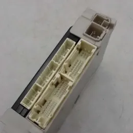 8922122260 блок запобіжників до Toyota